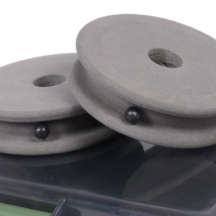 Advanta Leader Storage Case & 10 EVA Winders Close Up 3