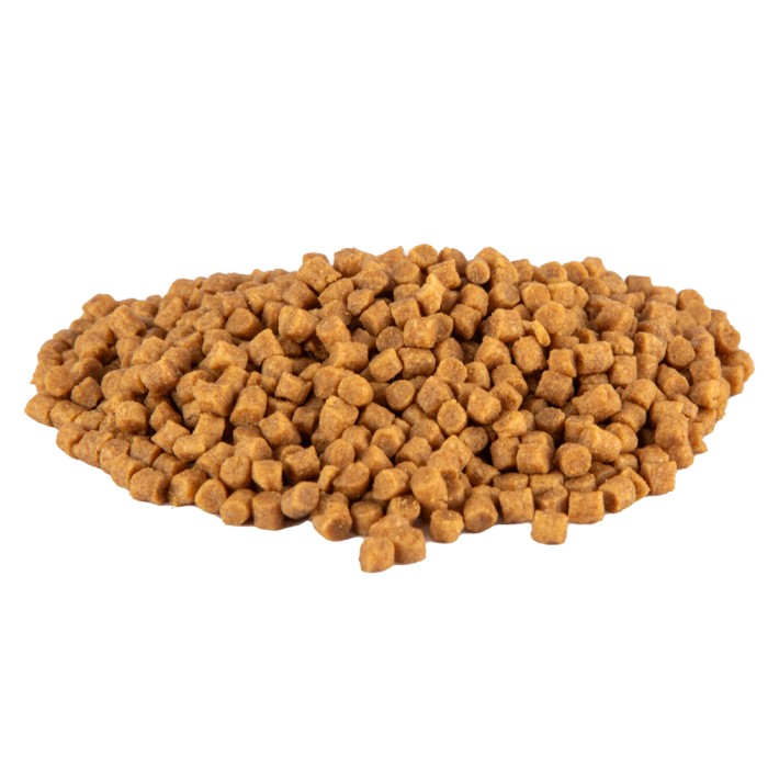 Advanta N-Fused Coarse Pellets 500g 6mm Close Up