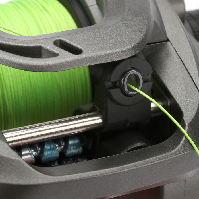 Advanta Pro SL Baitcast Reel LHW - Inc 25lb Braid 4