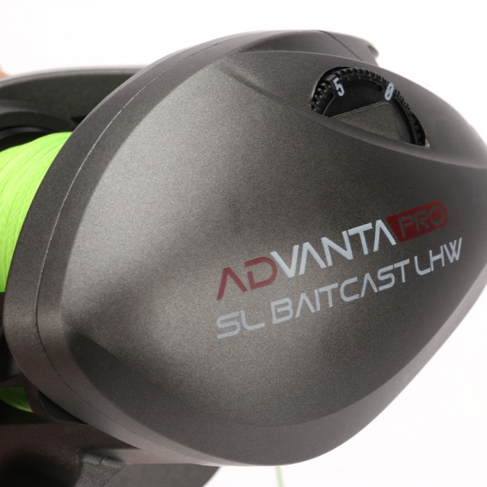 Advanta Pro SL Baitcast Reel LHW - Inc 25lb Braid 5