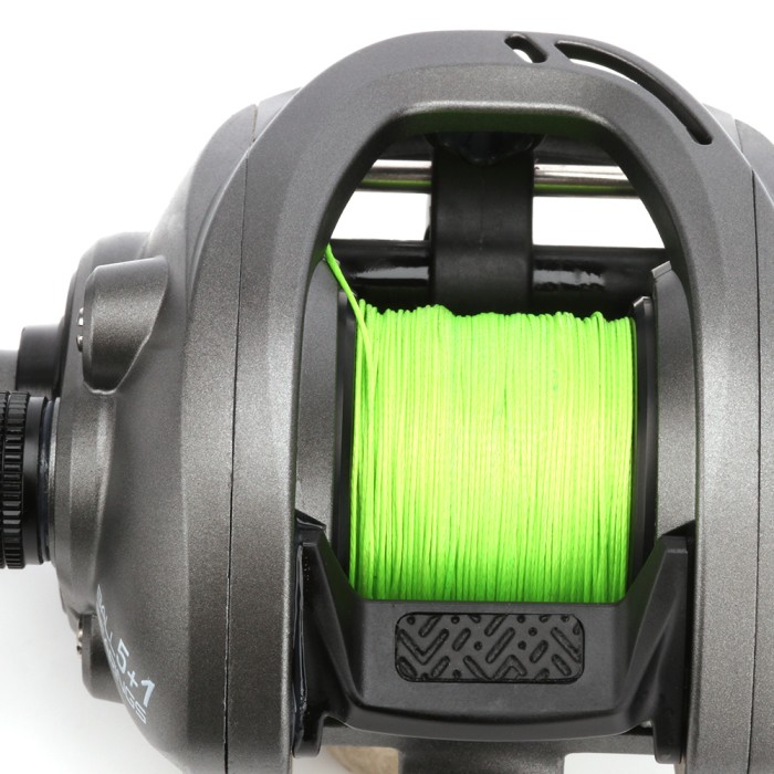 Advanta Pro SL Baitcast Reel LHW - Inc 25lb Braid 8