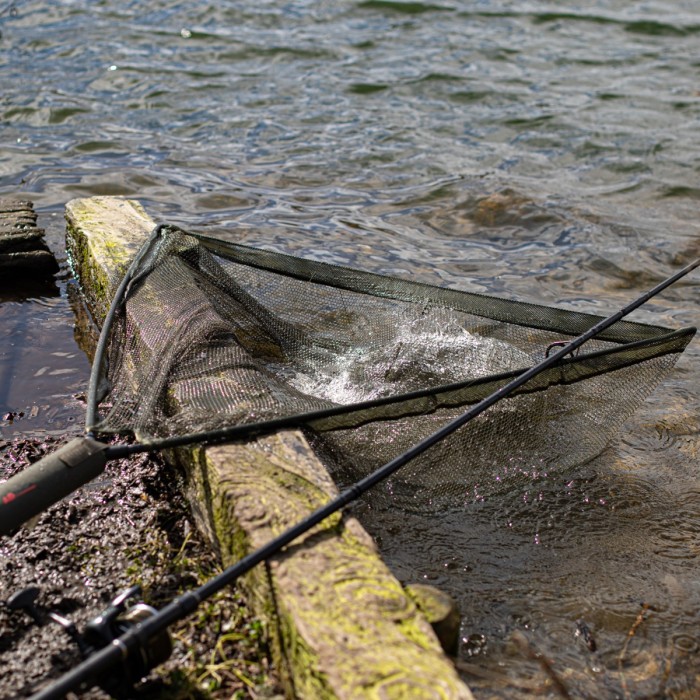 Advanta Protector Landing Net 42'' In Use 3