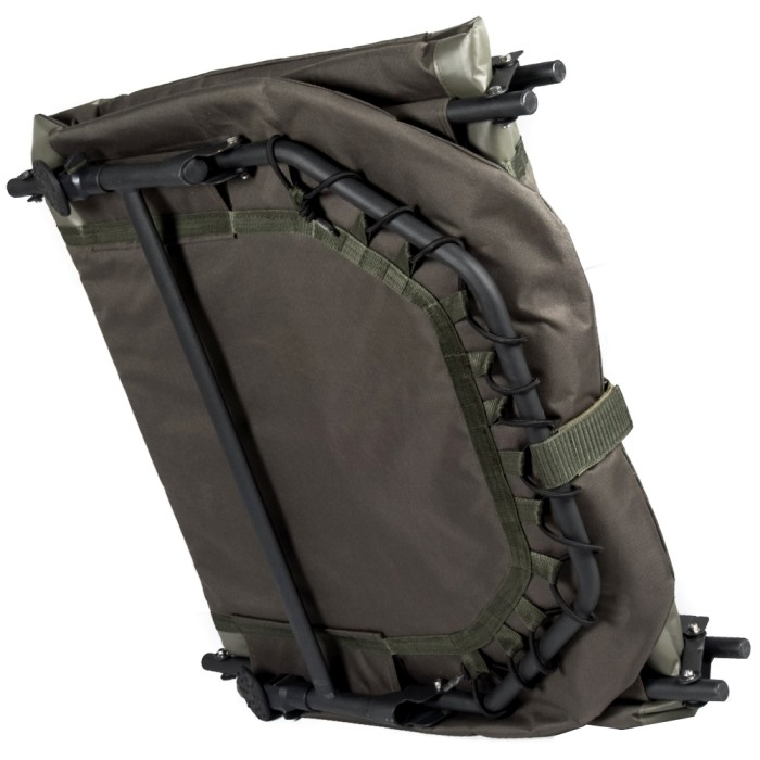 Advanta Protector MZ Straight 6 Bedchair Folded