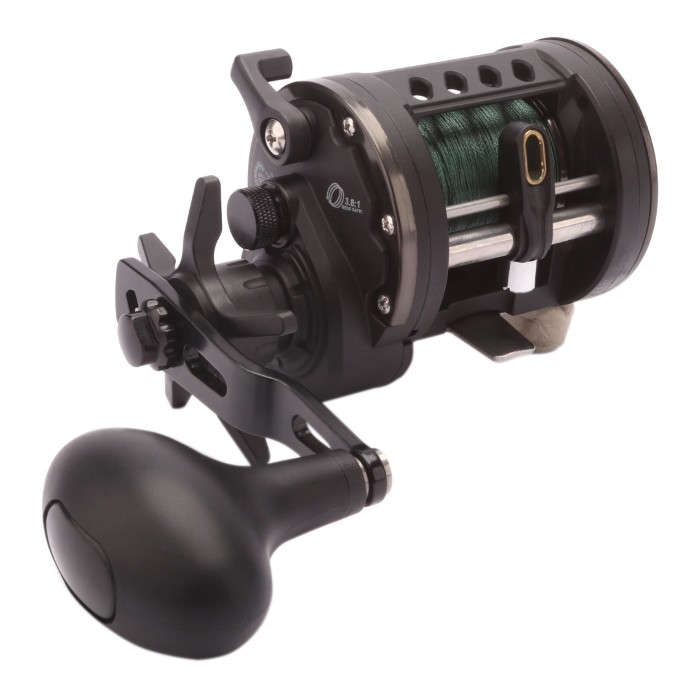 Advanta RHW Boat Multiplier Reel LW30 - Inc 40lb Braid