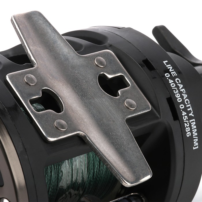Advanta RHW Boat Multiplier Reel LW30 - Inc 40lb Braid 2