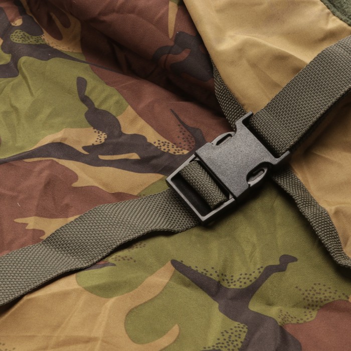 Advanta Waterproof Thermal Camo Sleeping Bag Cover Close Up 5