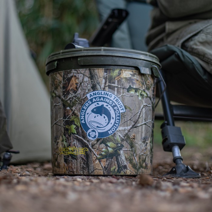 Anglers Against Pollution Enamel Badge, Car and Tackle Box Stickers Lifestyle 3