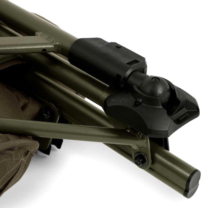 Avid Carp Benchmark Ultra Cozy Chair 8