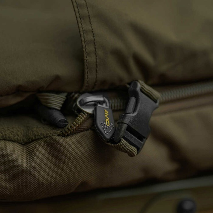 Avid Carp Benchmark Ultra Standard Sleep System Close Up 13