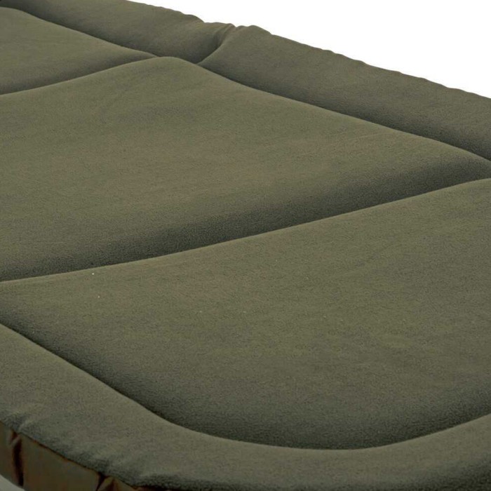 Avid Carp Benchmark Ultra X Bedchair 2