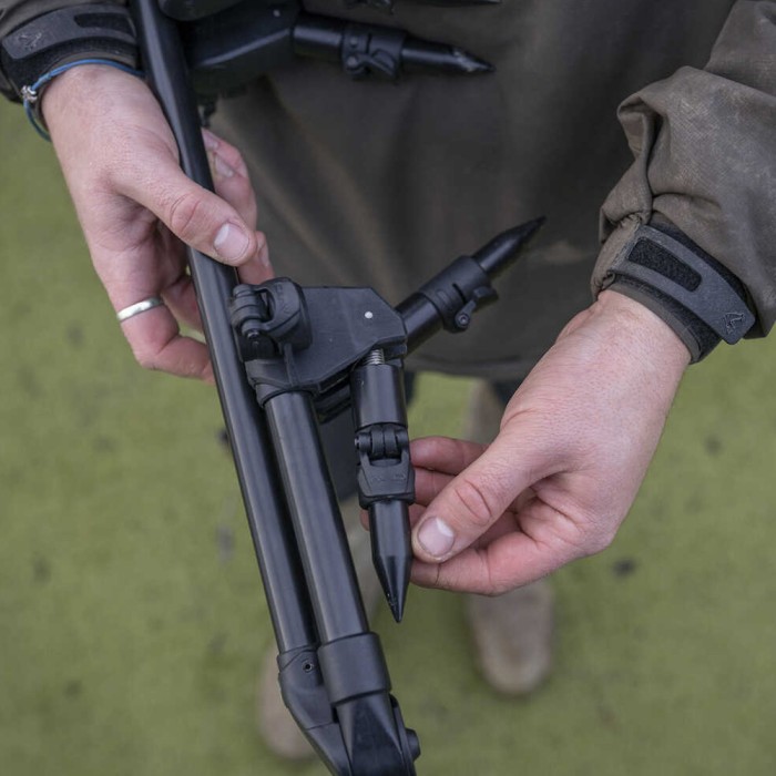 Avid Carp Lok Down Low Pod In Use 3