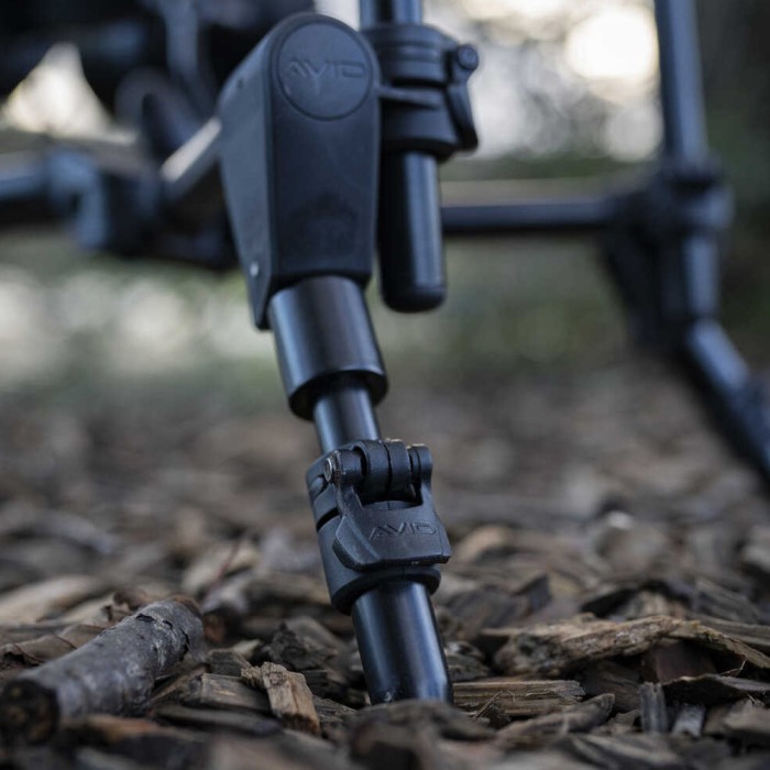 Avid Carp Lok Down Low Pod In Use 7