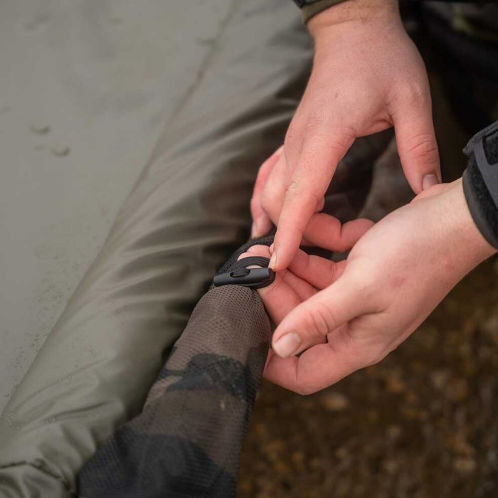 Avid Carp PRO-Tect Safeguard Cradle In Use 9