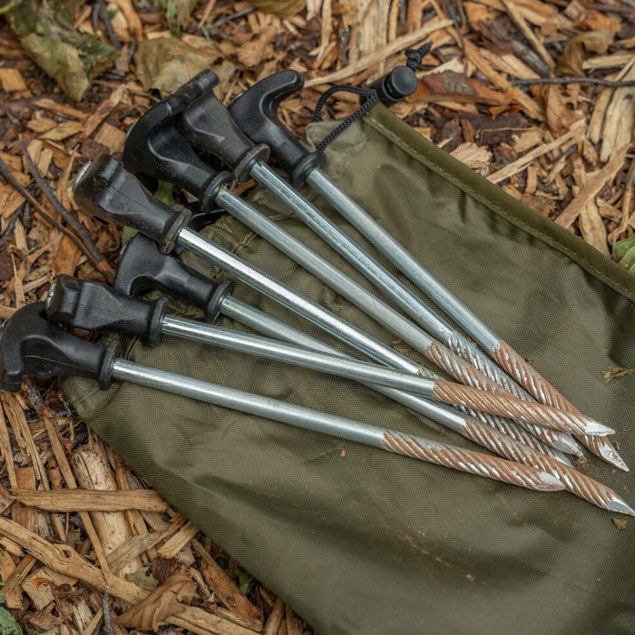 Avid Carp Revolve 60 Inch Brolly System Close Up 12