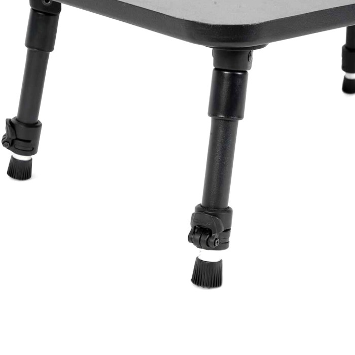 Avid Carp Revolve Bivvy Table Close Up 1