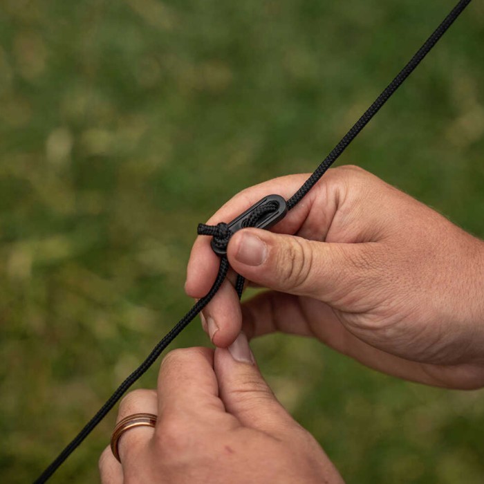 Avid Carp Revolve Screen House 7