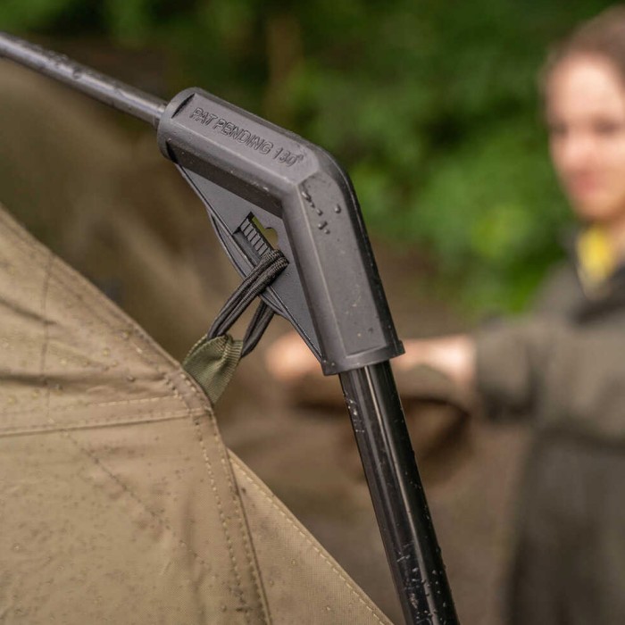 Avid Carp Revolve Screen House Compact 2