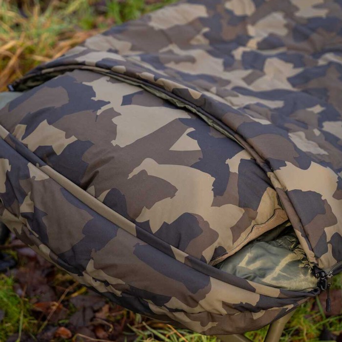 Avid Carp Revolve Sleeping Bag In Use 3