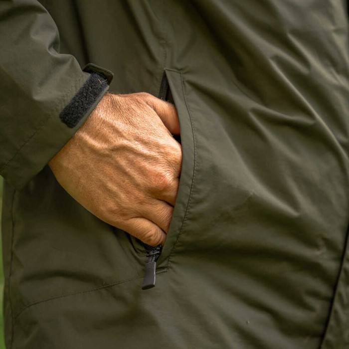 Avid Carp Revolve Waterproof Suit 2