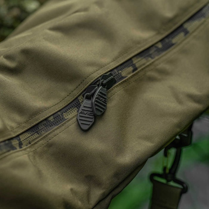 Avid Carp RVS 3 Rod Sleeve 12ft Close Up 11