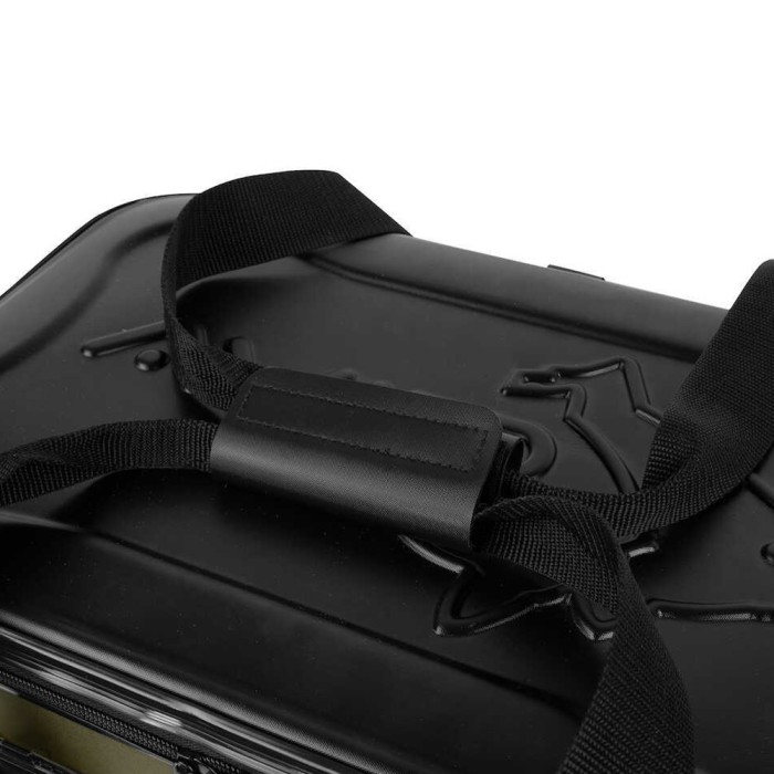 Avid Carp Stormshield Deluxe Cooler 30L 4