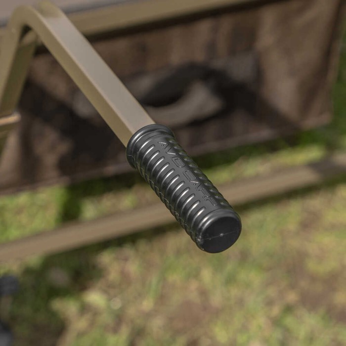 Avid Carp Transit Extreme 3 Wheel Fishing Barrow Close Up 9