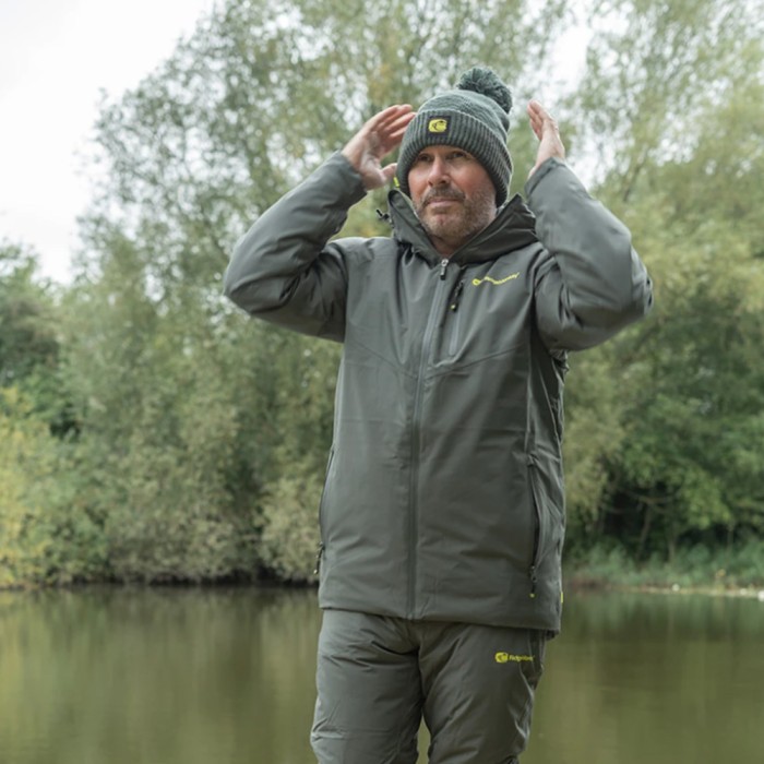 RidgeMonkey APEarel ThermaPro Waterproof Green Bobble Hat