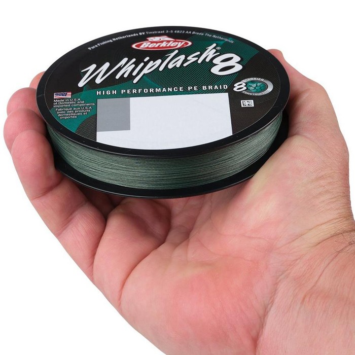 Berkley Whiplash 8 Green Fishing Braid 300m In Hand