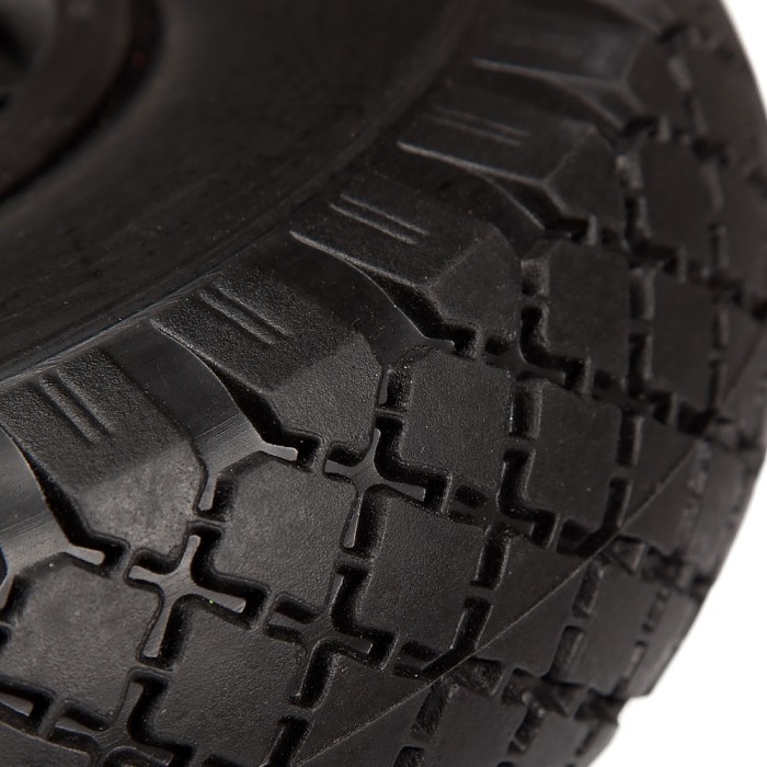 Carp Porter Triporter MK4S Fat Boy Puncture Proof Wheels Tread Close Up