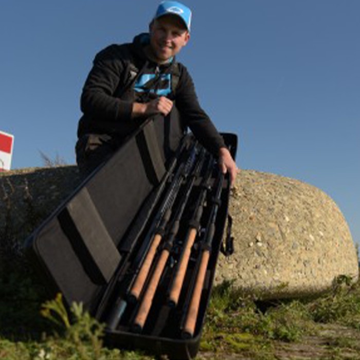 Cresta Identity Protect 175 RR Compact Fishing Case In Use 2