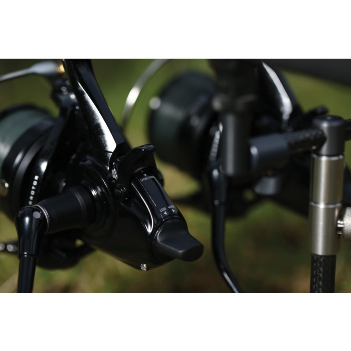 Daiwa Emblem BR25A Reel In Use 4