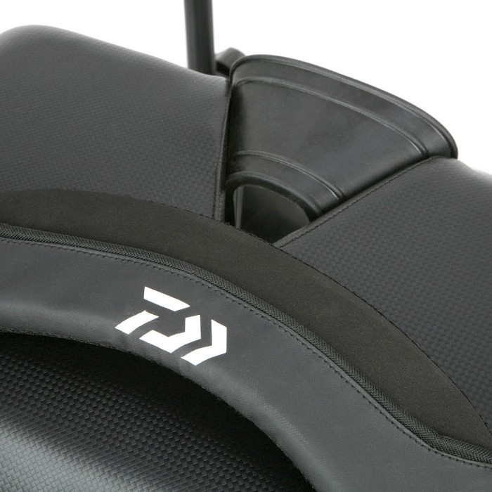 Daiwa 160 Seat Box Close Up 4