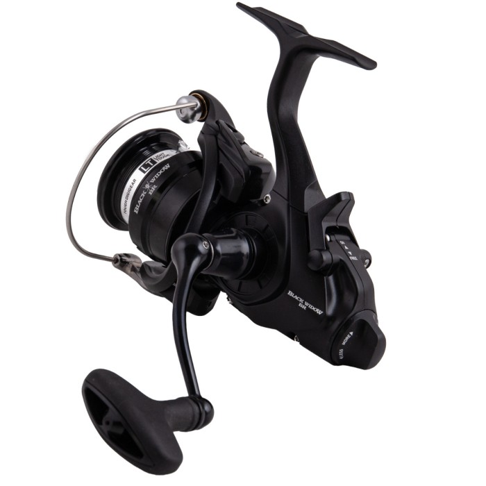 Daiwa 19 Black Widow BR LT Reels 3