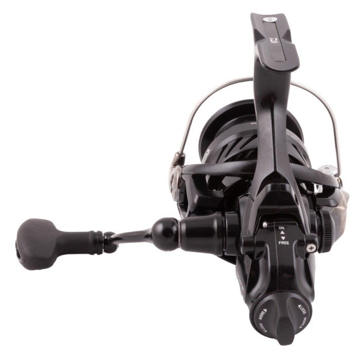 Daiwa 19 Emcast BR LT Reel 4