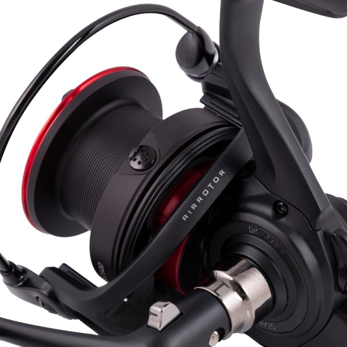 Daiwa 20 Whisker 25 QDA Reel Close Up 3