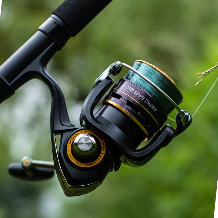 Daiwa 20 Crossfire Reel Black Gold In Use 2