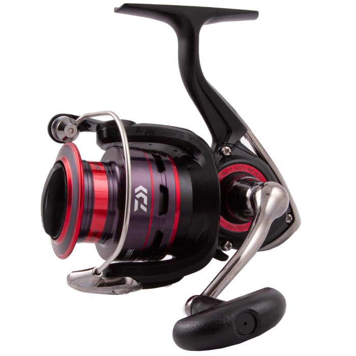 Daiwa 20 Crossfire Reel Black Red
