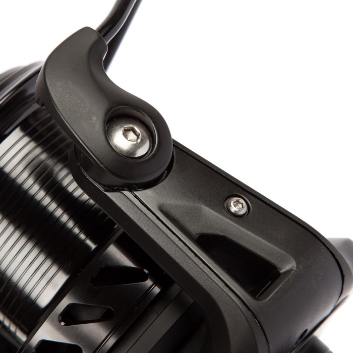 Daiwa Black Widow Reel Close Up 2