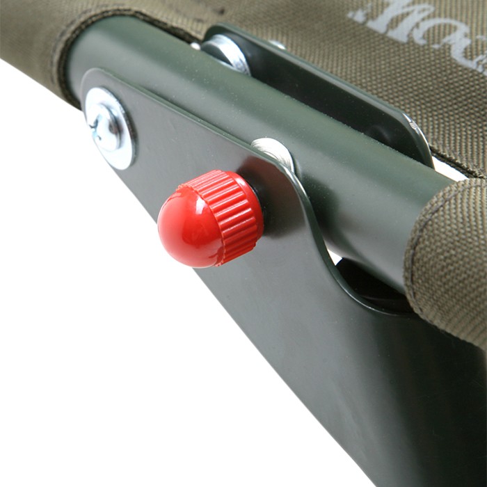 Daiwa Black Widow Carp Fishing Chair Close Up