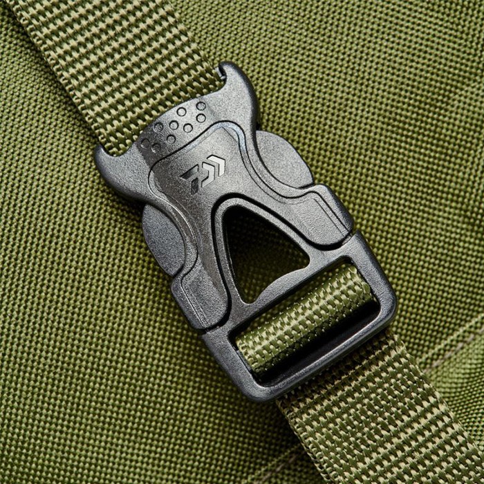 Daiwa Black Widow Ext 3 Fishing Rod Holdall Close Up 1