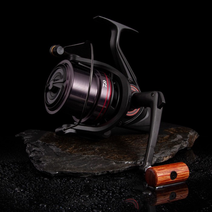 Daiwa Emcast Reel 5000C Ltd 2
