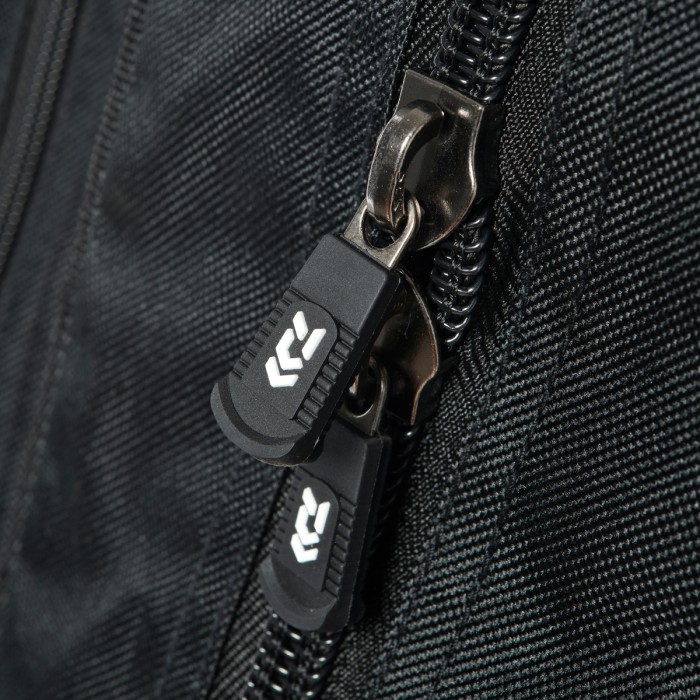 Daiwa Matchman 6 Tube Fishing Holdall Zips