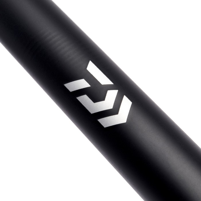 Daiwa Matchman Landing Net Handle 3m Close Up 2