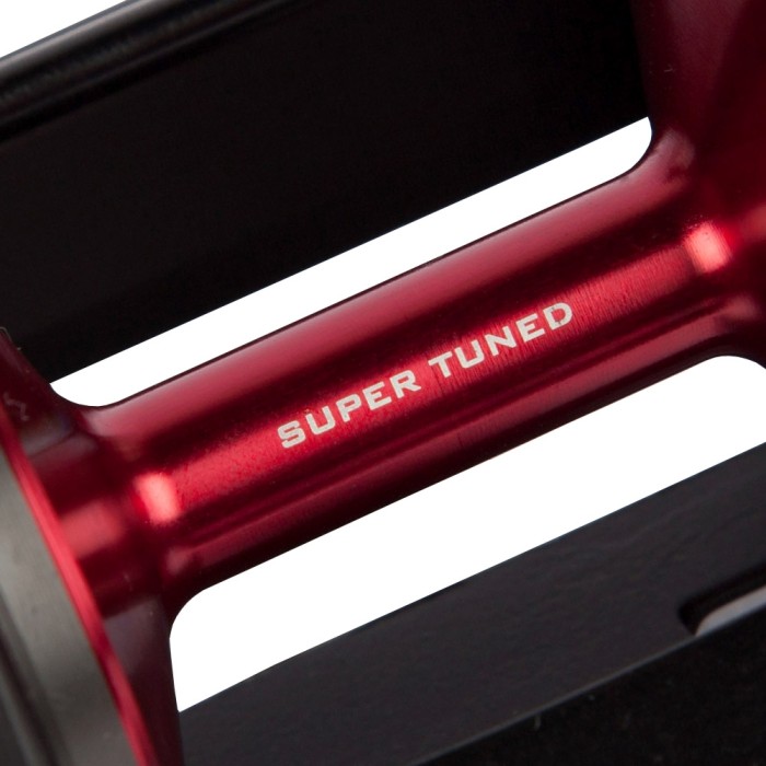 Daiwa 7HT Mag Super Tuned Reel Close Up 1