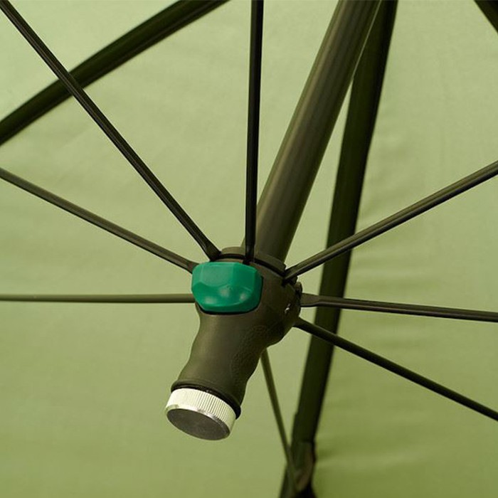 Daiwa Mission Overnighter Plus Fishing Bivvy Close Up Inside