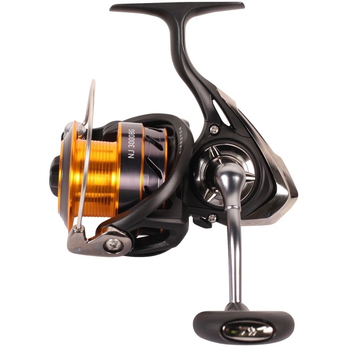 Daiwa Ninja Black Gold Coarse Fishing Reel