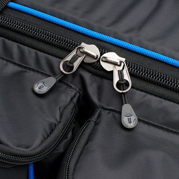Daiwa N'ZON Fishing Accessory Bag Close Up Zips