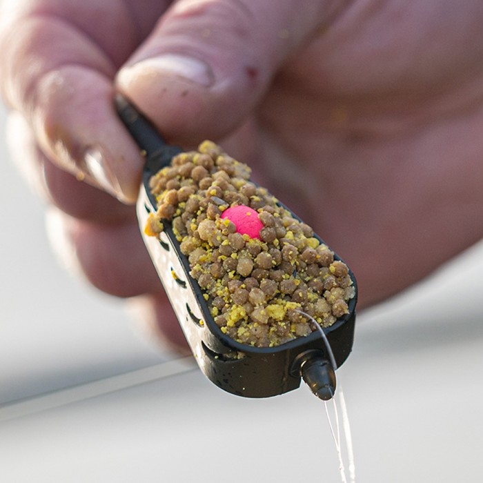 Daiwa N'ZON Weight Change Feeder In Use