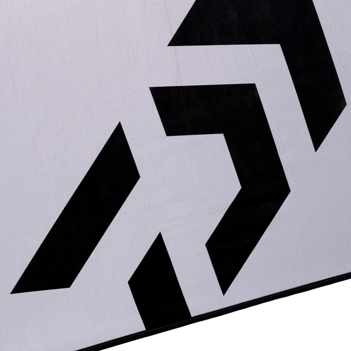 Daiwa Power Round Umbrella Close Up 5