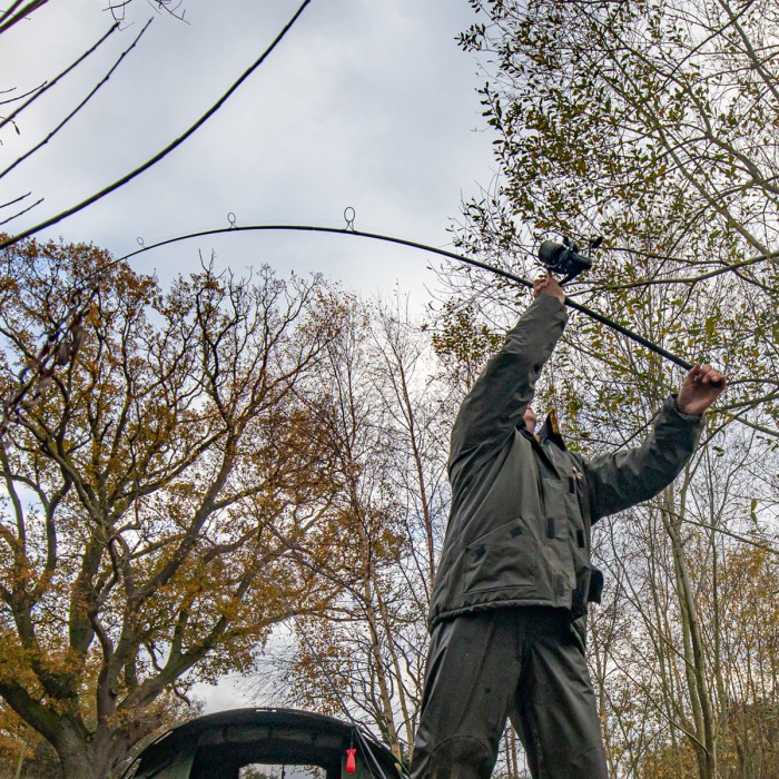 Daiwa Powermesh C2 Carp Rod In Use 6